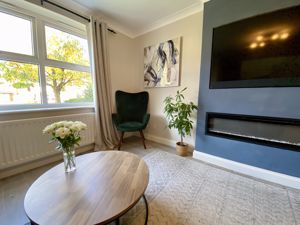 Lounge- click for photo gallery